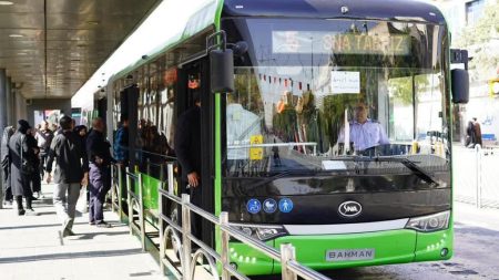 اتوبوس گروه بهمن