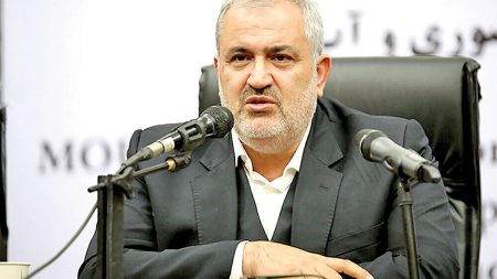 وزیر صمت/کاهش قیمت خودرو