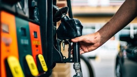 واردات بنزین