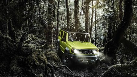 سوزوکی جیمنی 5 در