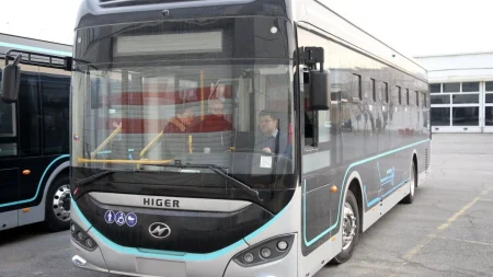 اتوبوس برقی
