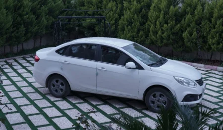 جک J4