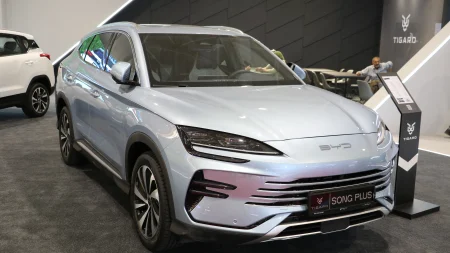 بی وای دی سانگ پلاس