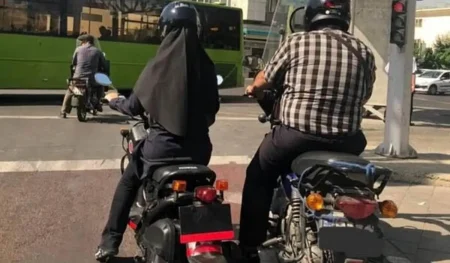 گواهینامه موتورسیکلت