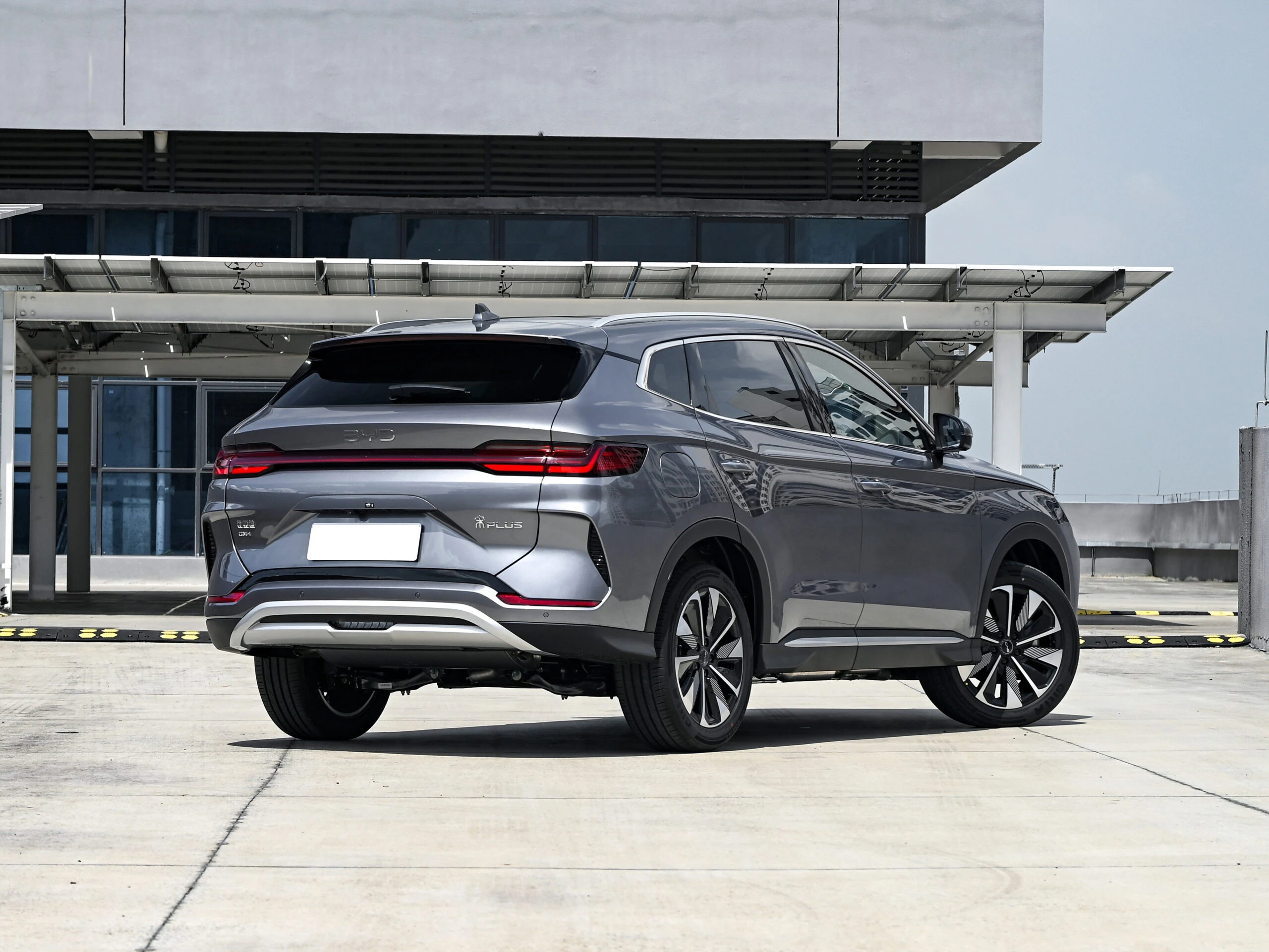 بی وای دی سانگ پلاس