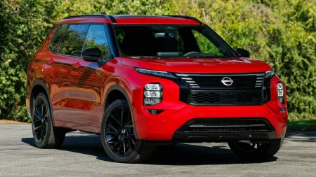 نیسان روگ پلاگین هیبرید