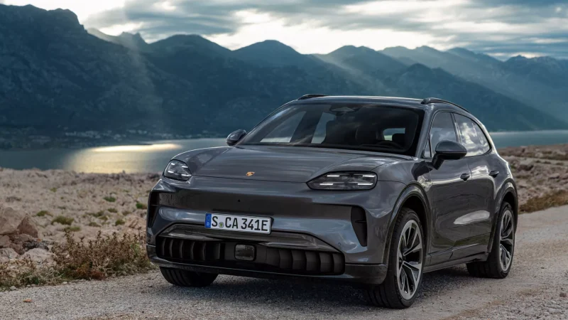 پورشه کاین الکتریک 2026