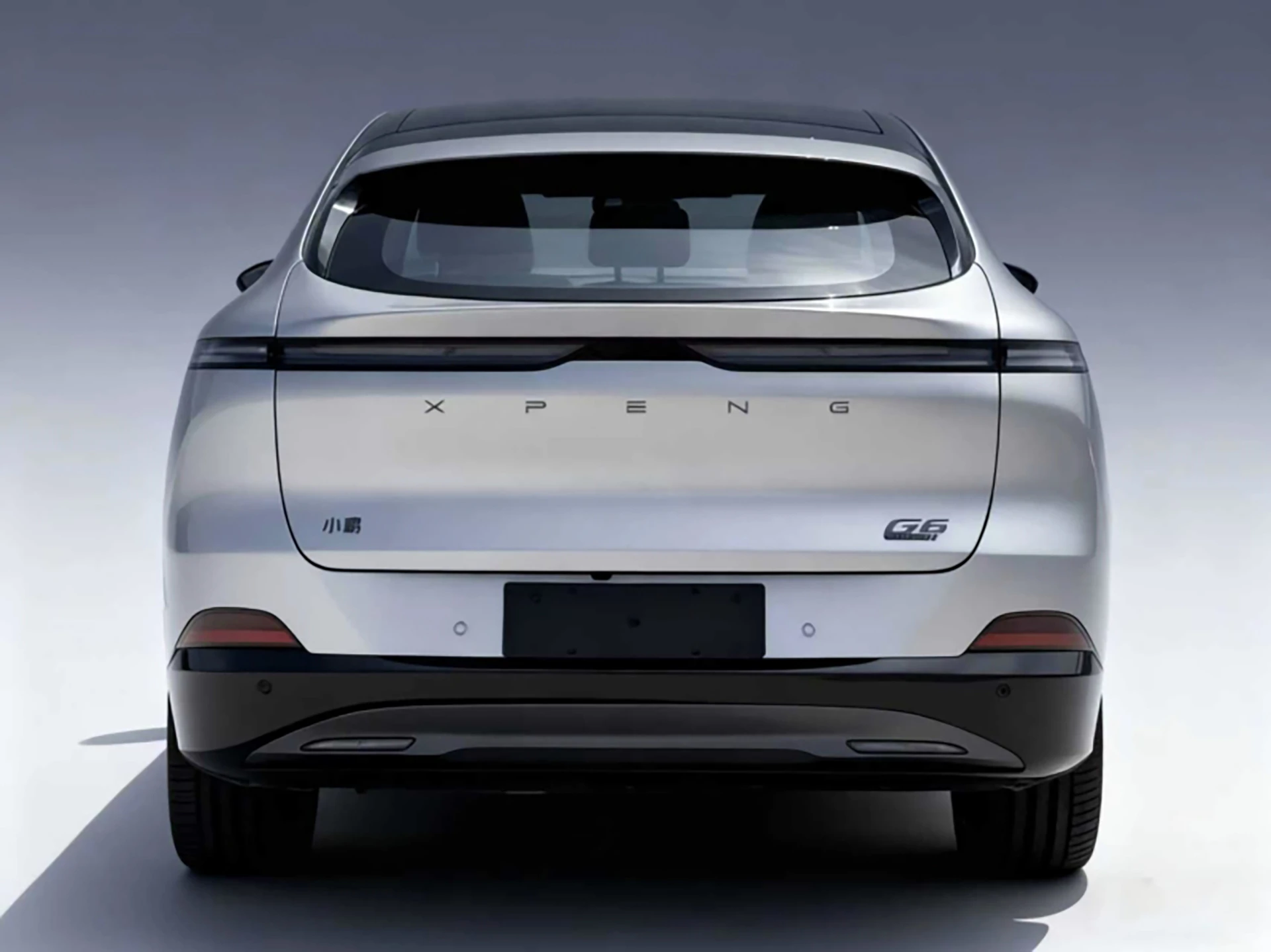 نمای عقب ایکس پنگ G6