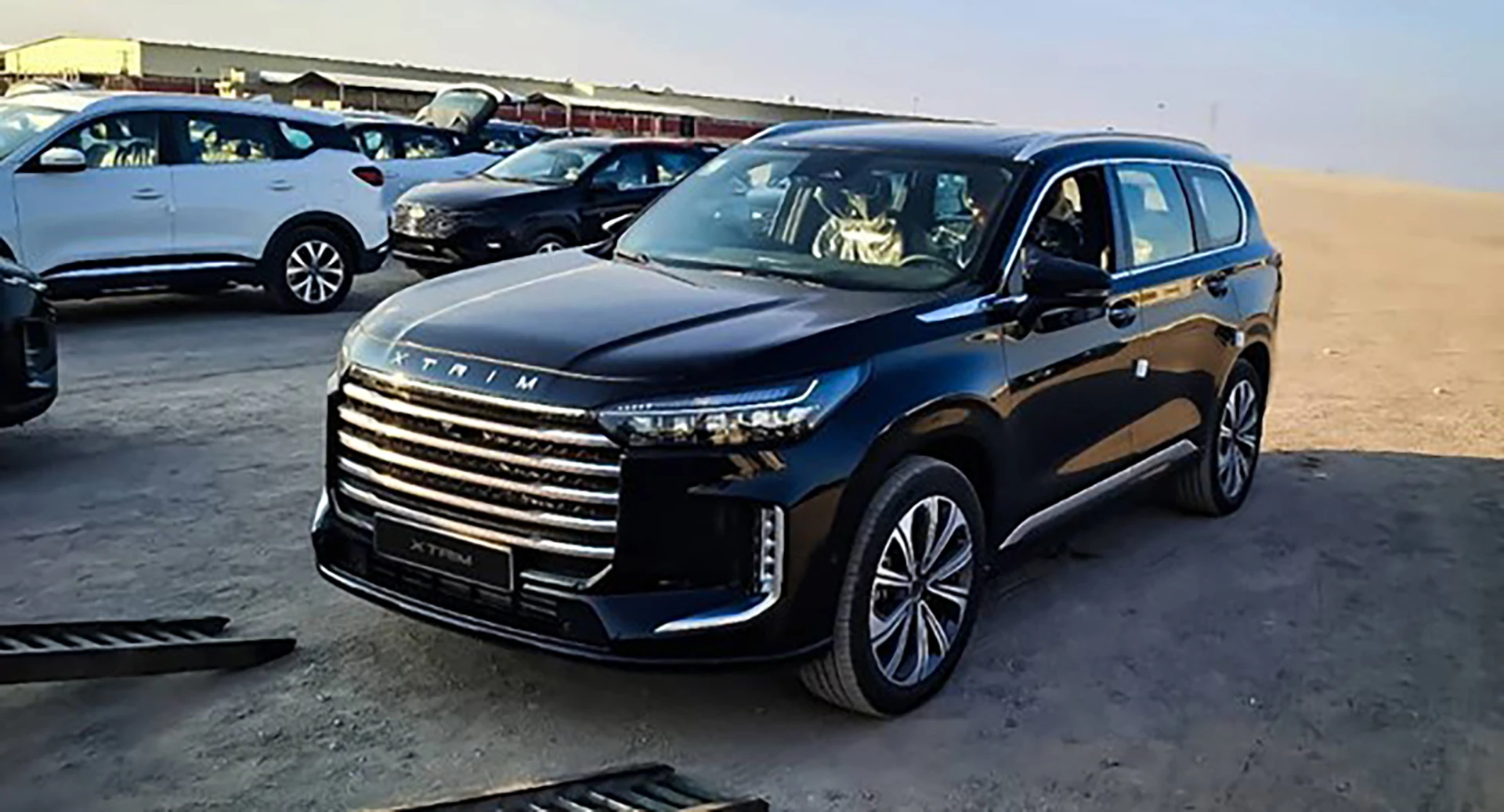 خودرو لوکس XTRIM
