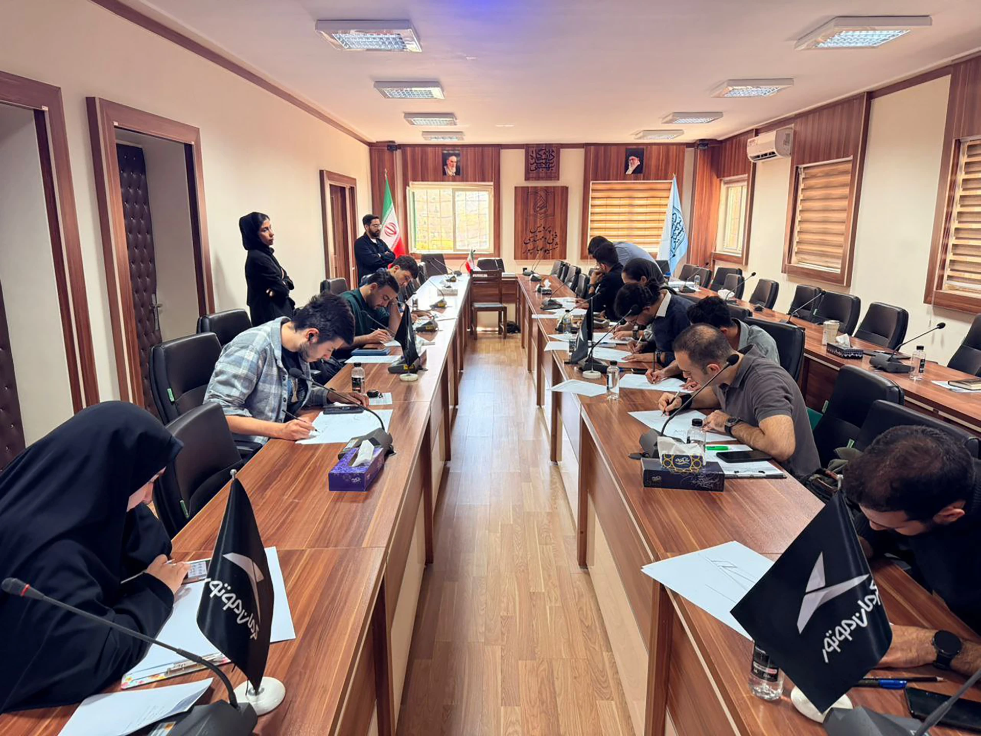 آموزش برگزیدگان مرحله اول مسابقه طراحی مفهومی