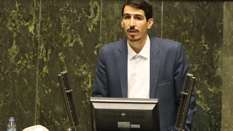 انتقاد مالک شریعتی نیاسر از طرح مصوبه بنزینی اخیر