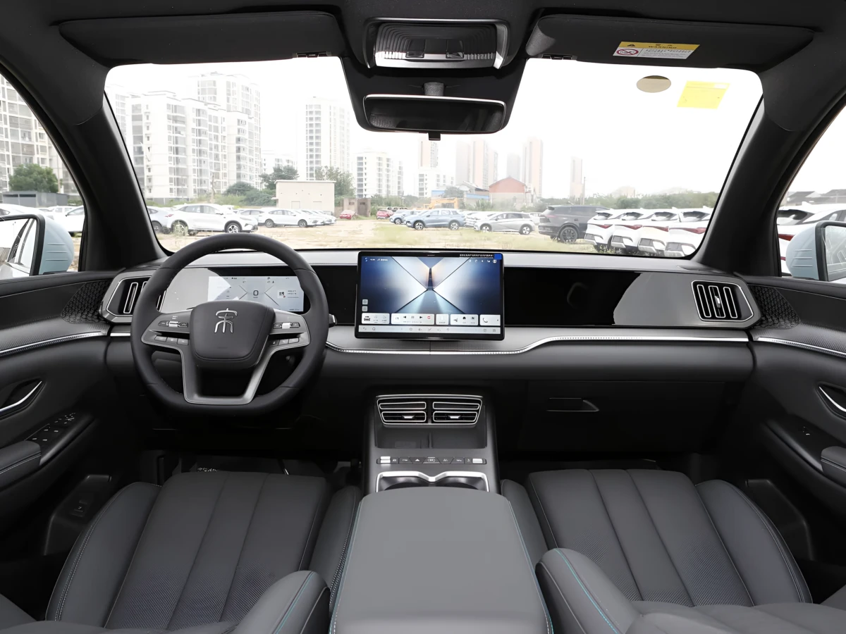 نسخه پیمایش بلند BYD سانگ پرو