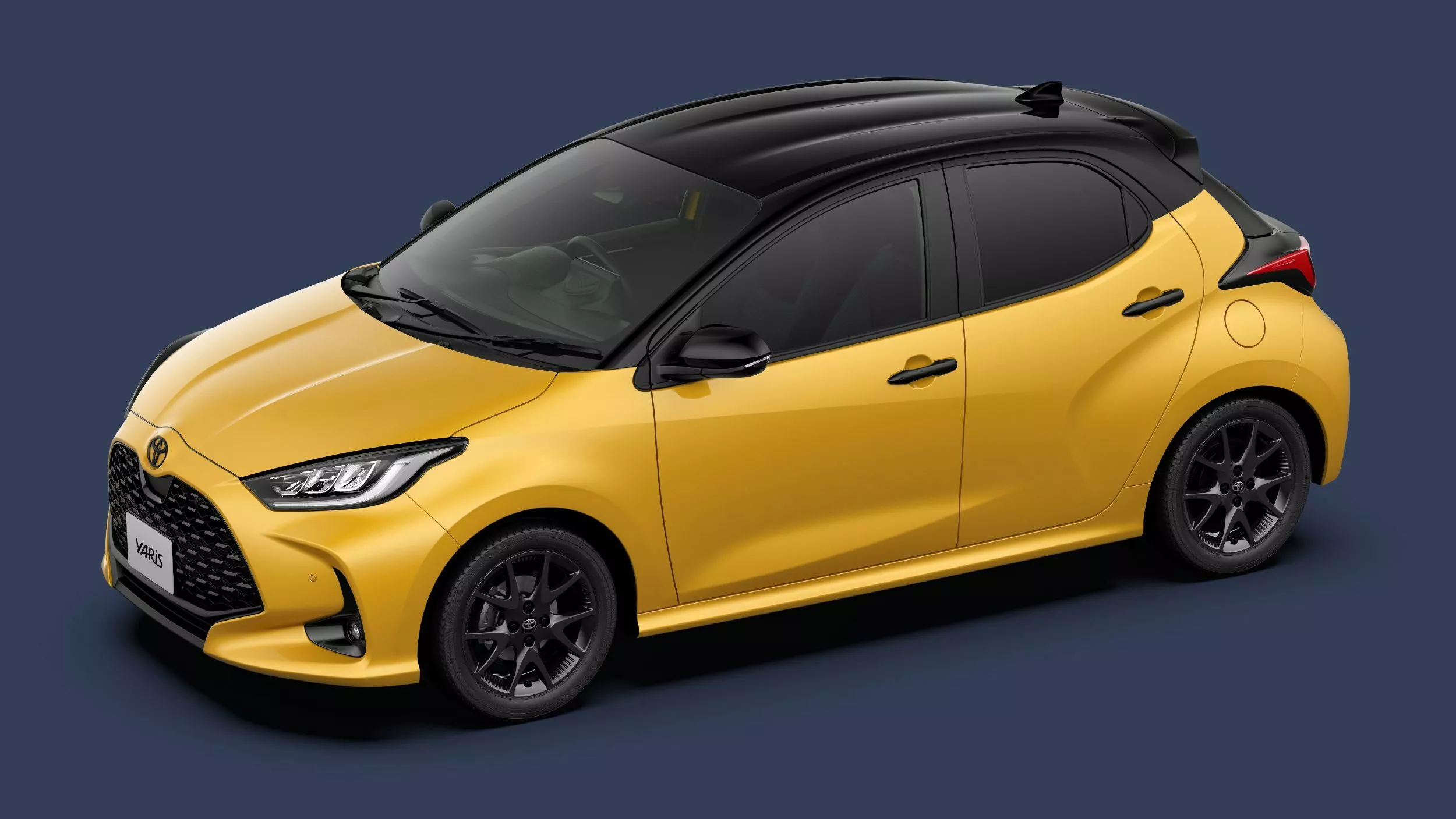 تویوتا یاریس